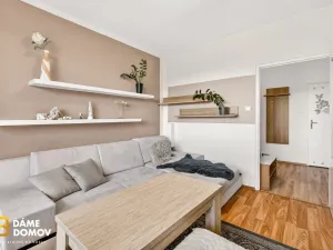 Prodej bytu 2+1, Luhačovice, Zahradní čtvrť, 53 m2