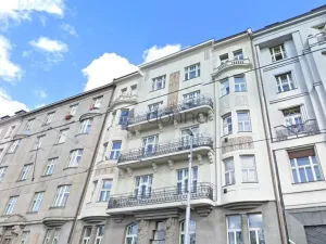 Pronájem bytu 2+kk, Praha, Rašínovo nábřeží, 47 m2