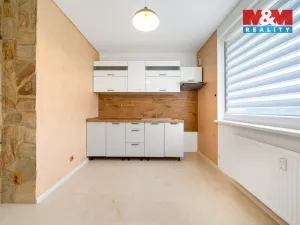 Prodej bytu 3+1, Jirkov, Mládežnická, 68 m2