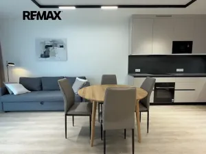 Pronájem bytu 2+kk, Praha - Libeň, Kotlaska, 59 m2