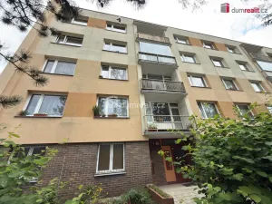 Pronájem atypického bytu, Ústí nad Labem, Karla IV., 12 m2