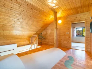 Prodej rodinného domu, Nové Hrady - Údolí, 225 m2