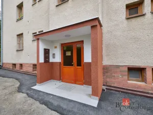 Prodej bytu 3+1, Jílové u Prahy, Husova, 74 m2