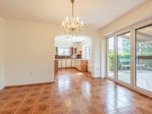 Prodej rodinného domu, Zvánovice, Třemblatská, 240 m2