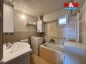 Prodej bytu 2+1, Nový Jičín, Gen. Hlaďo, 58 m2