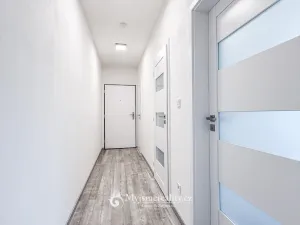 Pronájem bytu 2+kk, Znojmo, Vančurova, 48 m2