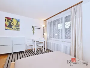 Pronájem bytu 1+kk, Praha - Libeň, Na dlážděnce, 25 m2