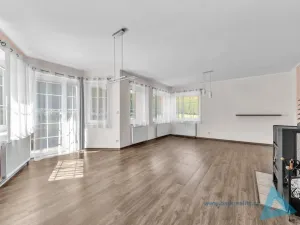 Prodej rodinného domu, Nová Paka, L. Zívra, 180 m2