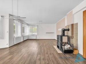 Prodej rodinného domu, Nová Paka, L. Zívra, 180 m2