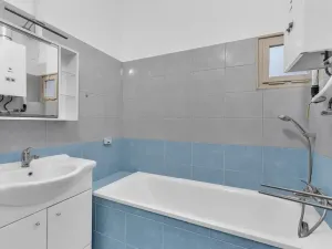 Pronájem bytu 2+1, Hradec Králové, Smetanovo nábřeží, 82 m2