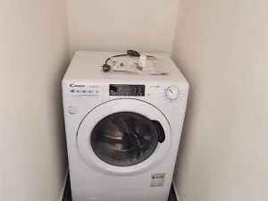 Pronájem bytu 1+kk, Praha, Svobodova, 33 m2