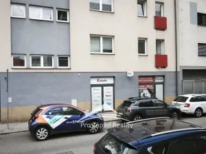 Pronájem obchodního prostoru, Plzeň, Poděbradova, 242 m2
