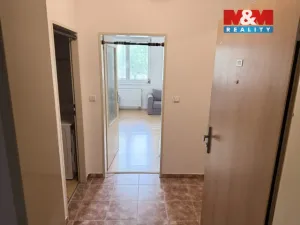 Pronájem bytu 1+kk, Praha - Čakovice, Marty Krásové, 34 m2