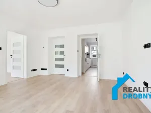 Prodej bytu 2+1, Děčín, Podmokelská, 53 m2
