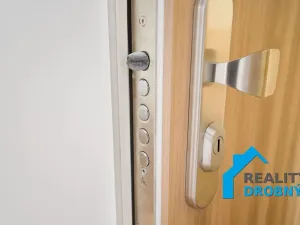 Prodej bytu 2+1, Děčín, Podmokelská, 53 m2