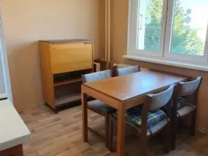 Pronájem bytu 2+1, Mariánské Lázně - Úšovice, Školní náměstí, 61 m2
