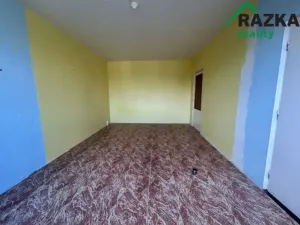 Prodej bytu 2+1, Tachov, Stadtrodská, 61 m2