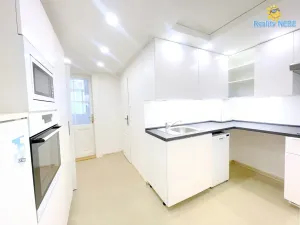 Pronájem bytu 2+1, Praha - Nusle, Ctiradova, 57 m2