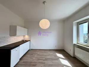 Pronájem bytu 1+kk, Olomouc - Hodolany, Zeyerova, 20 m2