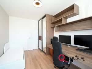 Pronájem bytu 3+kk, Praha - Černý Most, Cukrova, 83 m2