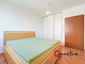 Pronájem bytu 3+kk, Praha - Záběhlice, Na Slatince, 72 m2