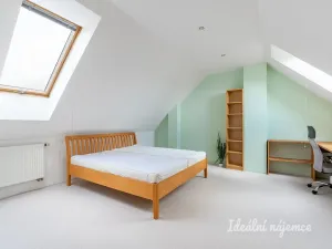 Pronájem bytu 3+kk, Jesenice, Za Rybníkem, 91 m2