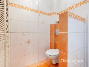 Pronájem bytu 3+kk, Jesenice, Za Rybníkem, 91 m2