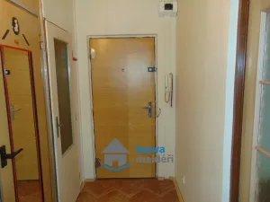 Pronájem bytu 1+1, Pardubice, K Rozvodně, 32 m2