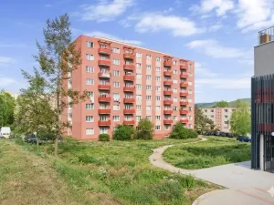 Prodej bytu 2+1, Beroun, Košťálkova, 53 m2