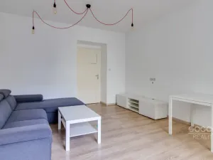 Prodej bytu 2+1, Praha - Žižkov, Jeseniova, 45 m2