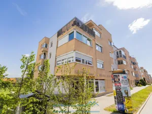 Prodej bytu 3+kk, Znojmo, Jarošova, 71 m2