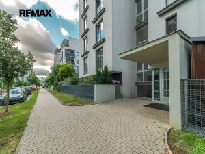 Pronájem bytu 3+kk, Praha - Hrdlořezy, Učňovská, 71 m2