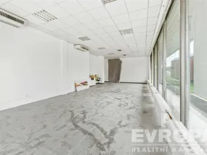 Pronájem obchodního prostoru, Praha - Strašnice, V olšinách, 112 m2