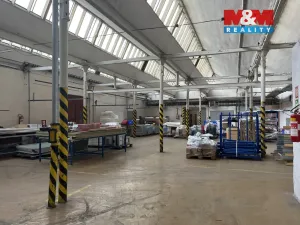 Pronájem skladu, Suchovršice, 1100 m2