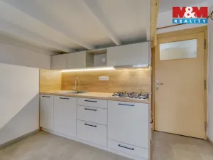 Prodej bytu 1+kk, Praha - Žižkov, V domově, 24 m2