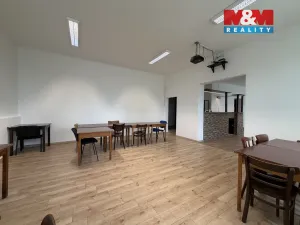 Pronájem restaurace, Vřesovice, 125 m2