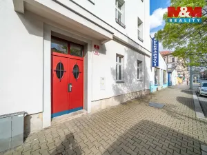 Pronájem bytu 2+1, Plzeň, Koterovská, 82 m2