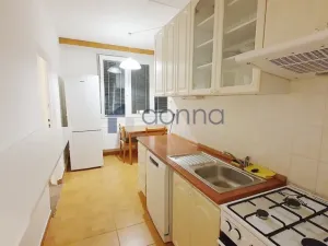 Pronájem bytu 2+1, Praha, Zvolská, 60 m2