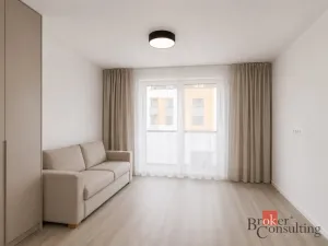Pronájem bytu 1+kk, České Budějovice - České Budějovice 2, Čakovská, 37 m2