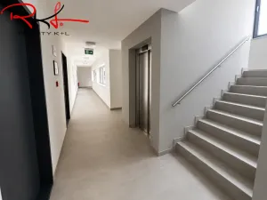 Pronájem bytu 1+kk, Mladá Boleslav, Nad Červenkou, 46 m2