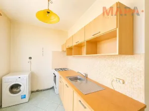 Prodej bytu 2+1, Chomutov, Beethovenova, 49 m2