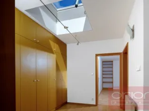 Pronájem bytu 4+kk, Praha - Nusle, Hvězdova, 122 m2