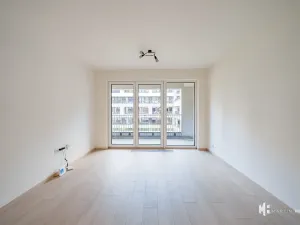 Pronájem bytu 1+kk, Praha - Hloubětín, Poděbradská, 35 m2