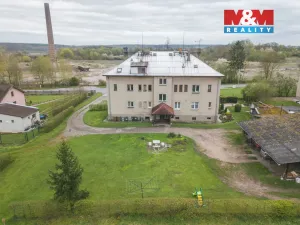 Prodej bytu 3+1, Dymokury, Osvobození, 65 m2