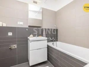 Prodej bytu 3+kk, Praha, Škrábkových, 80 m2
