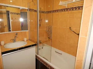 Prodej bytu 3+1, Trutnov, Lnářská, 74 m2