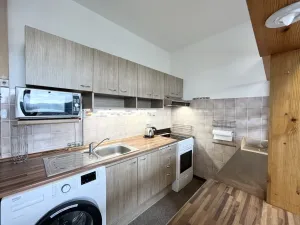 Prodej bytu 2+kk, Ústí nad Labem - Severní Terasa, Poláčkova, 42 m2