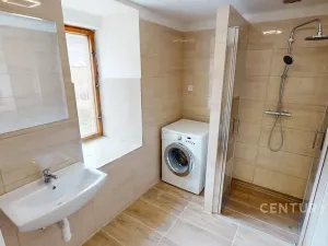 Prodej rodinného domu, Hrusice, Náves, 245 m2