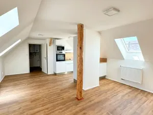 Pronájem bytu 1+kk, Byšice, Mělnická, 43 m2