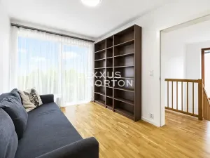 Pronájem rodinného domu, Roztoky, Zvoncová, 163 m2